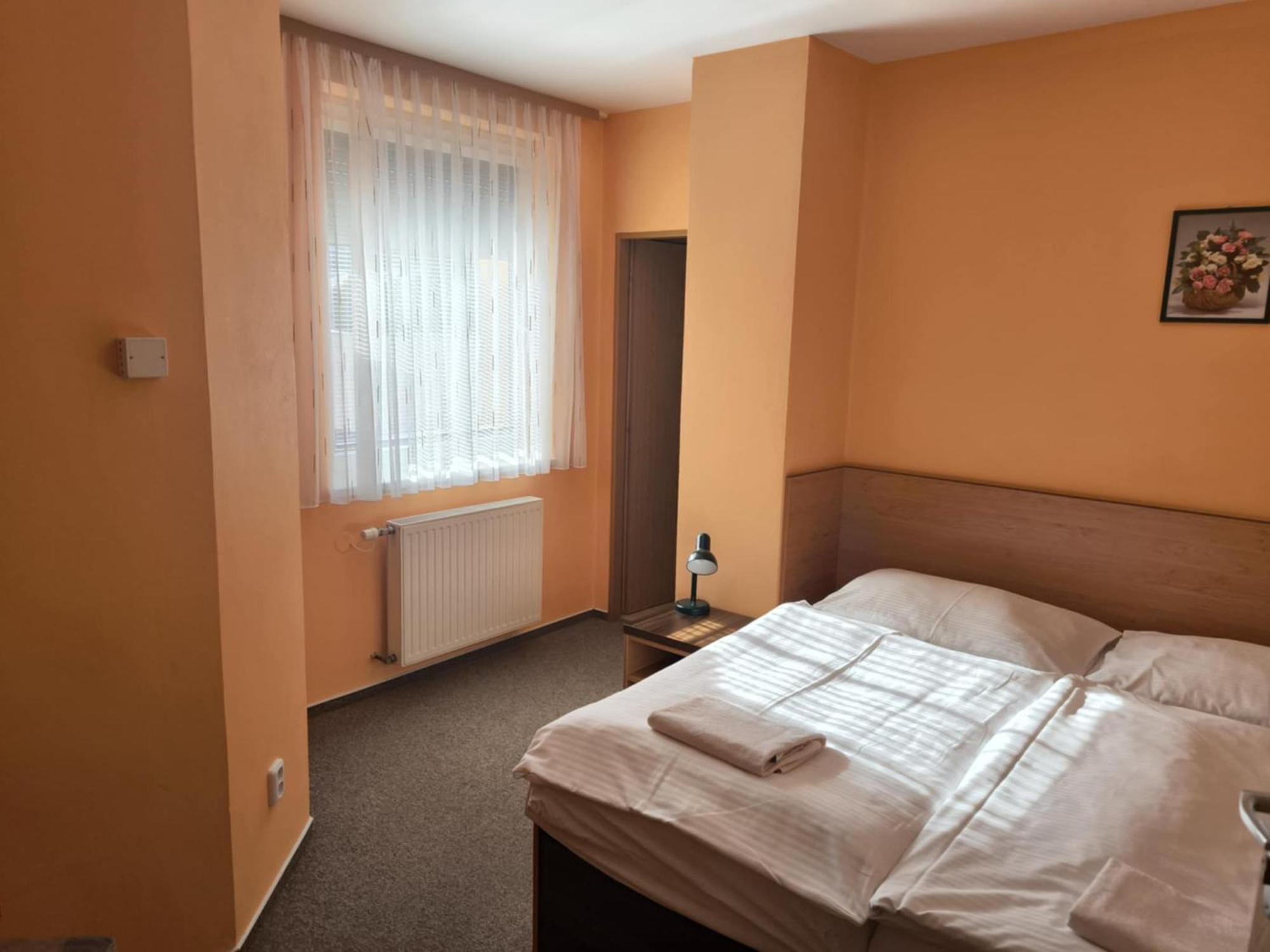 Pension Euro Mikulov Exteriör bild
