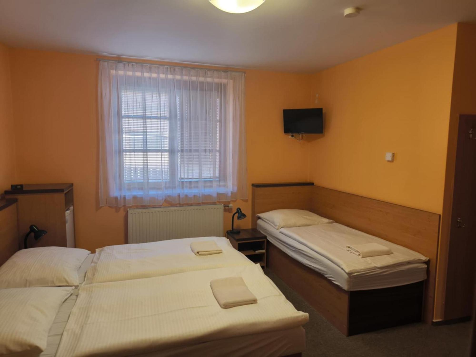 Pension Euro Mikulov Exteriör bild
